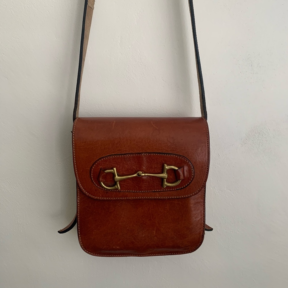 Vintage horsebit crossbody bag.